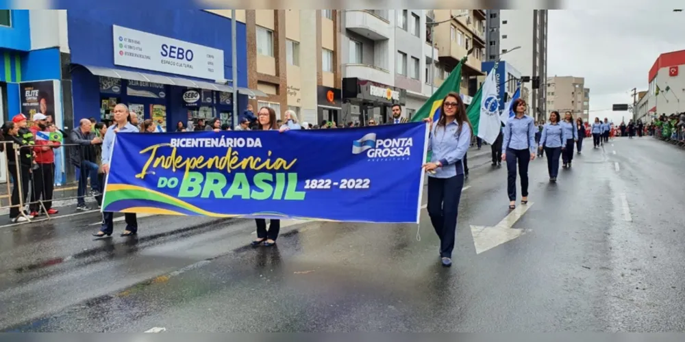 O desfile dos 200 anos de Ponta Grossa, no dia 15, começa às 8 horas, com a execução dos hinos