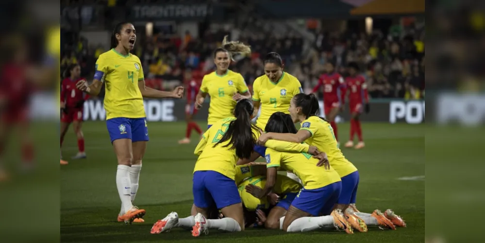 Brasil goleia o Panamá e estreia com vitória na Copa do Mundo Feminina