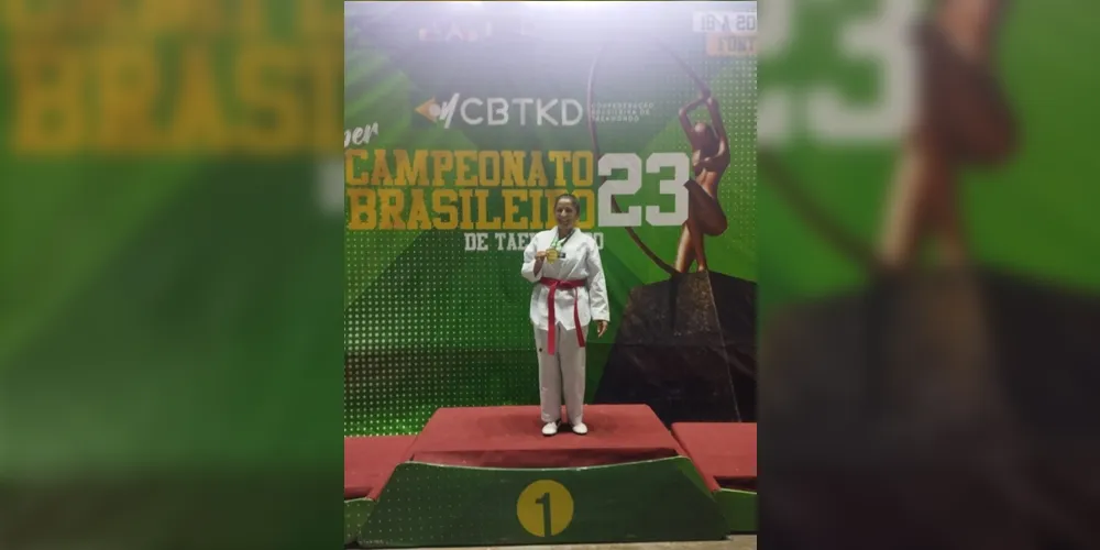 Soraia de Carla Stoterau da Silva, 55 anos, ficou com o ouro, se tornando campeã Brasileira de Taekwondo Master 5