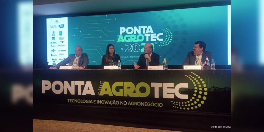 A ampliação da malha ferroviária proposta pelo Governo do Paraná com a Nova Ferroeste foi um dos principais temas debatidos nesta quarta-feira (30) na feira agrícola Ponta Agrotec