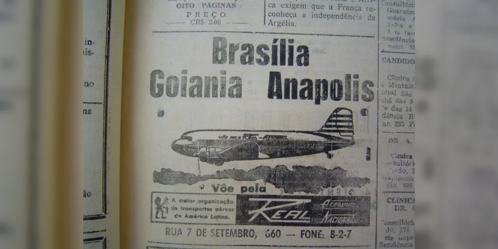 Publicidade da Real Aerovias, uma das empresas brasileiras que atendiam o Paraná em meados do século XX. Publicada no JM de 03 de janeiro de 1958