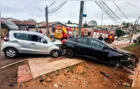 Câmera flagra acidente em Colombo; duas pessoas ficam feridas