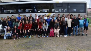 Atletas de Ponta Grossa embarcam para Londrina