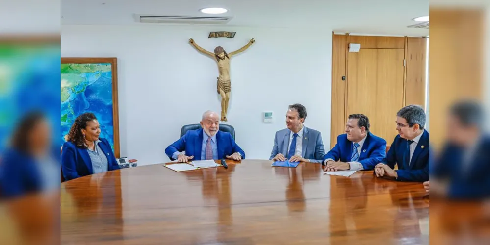 O presidente Lula sancionou, nesta quarta-feira (1º), o Pacto Nacional pela Retomada de Obras Inacabadas