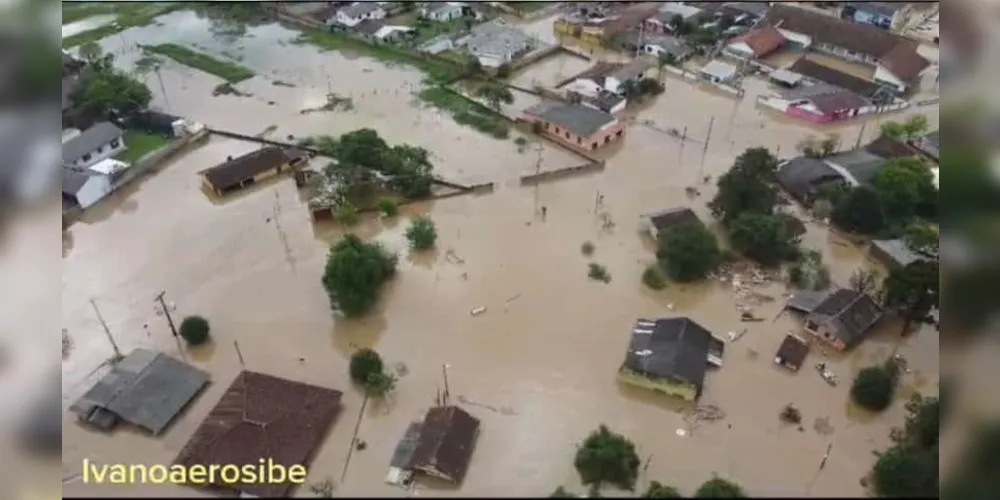 Município de Porto Amazonas foi castigado pelas fortes chuvas recentes