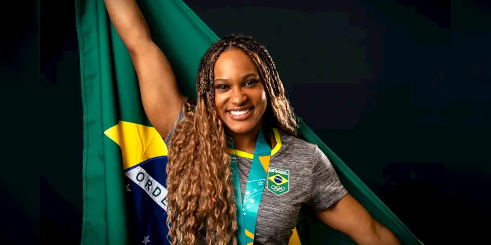 Rebeca Andrade conquistou quatro medalhas (dois ouros e duas pratas)
