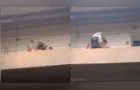 Aluno diz ter sido atacado com faca por professor em SP; veja vídeo