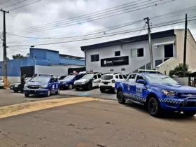 Suspeito teria roubado um carro em Sengés, nesta segunda-feira (27), e preso horas depois em Itararé