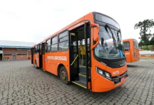 Ônibus da VCG, concessionária responsável pelo serviço público
