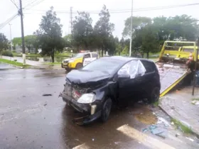 Um acidente deixou três pessoas feridas na PR-459, km 02, em Pinhão (PR), nesta quinta-feira (05)