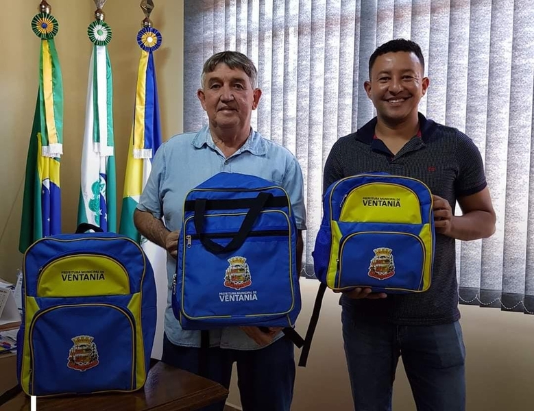 A Prefeitura de Ventania e a Secretaria Municipal de Educação adquiriram mais de mil mochilas escolares no valor de aproximadamente R$ 50 mil