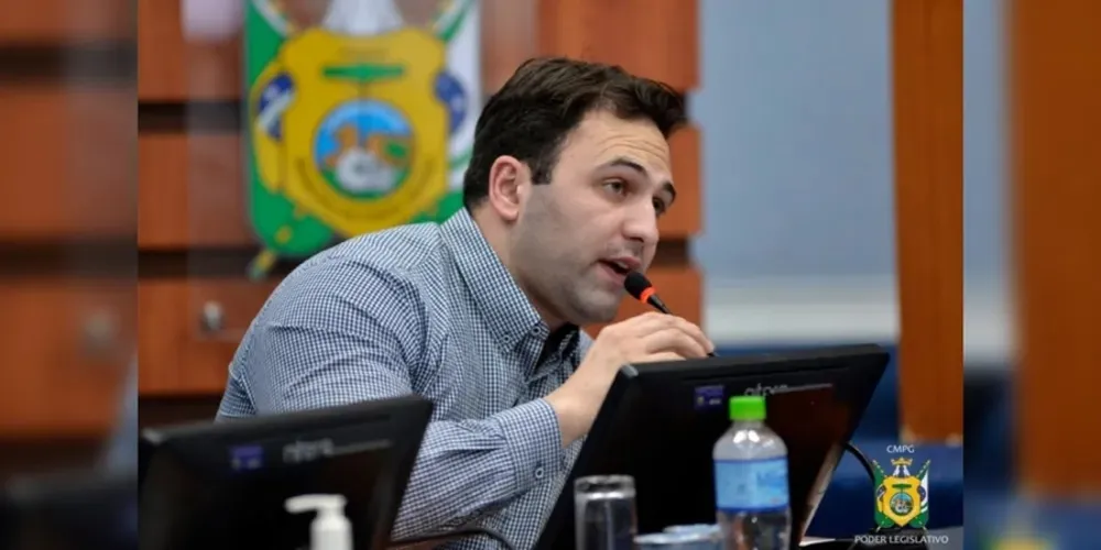 Felipe Passos renuncia ao cargo de vereador