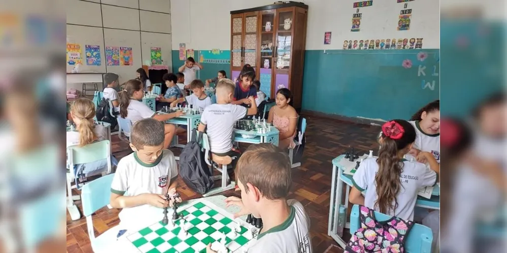 Projeto da Secretaria de Educação e Cultura leva o xadrez aos alunos da rede municipal de ensino