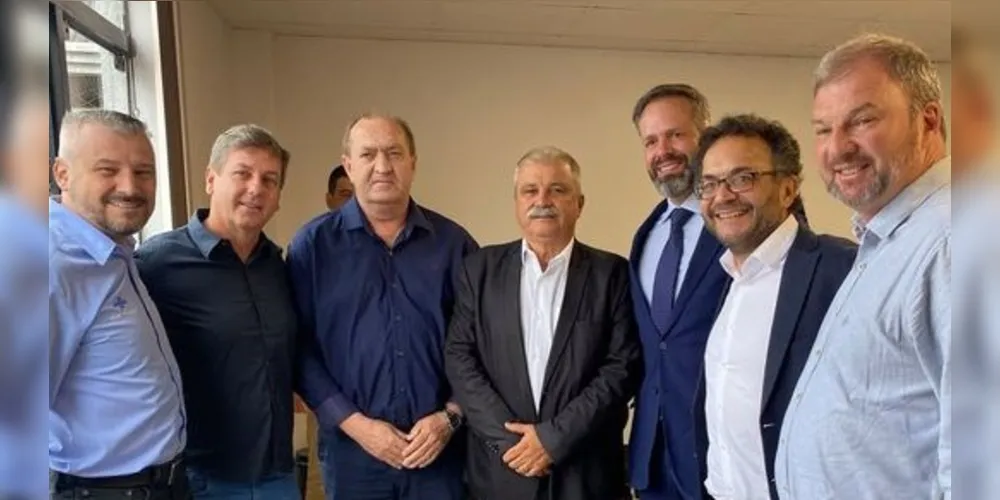 Jorge Derbli se reuniu com o presidente da Fomento Paraná, Heraldo Neves, e empresários