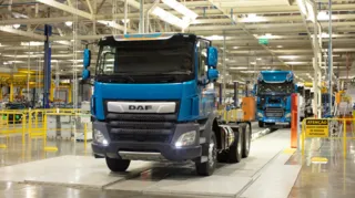 Fábrica dos caminhões DAF para o Brasil fica em Ponta Grossa