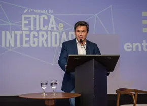 Sergio Santillán é o diretor-presidente da Via Araucária
