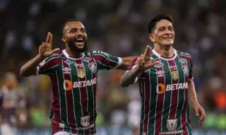 Cano (direita) é uma das esperanças de gol para o tricolocar carioca