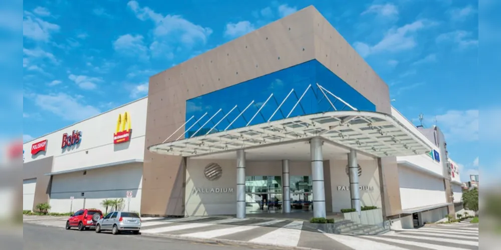 O Palladium Shopping Center de Ponta Grossa estará aberto no domingo (21).