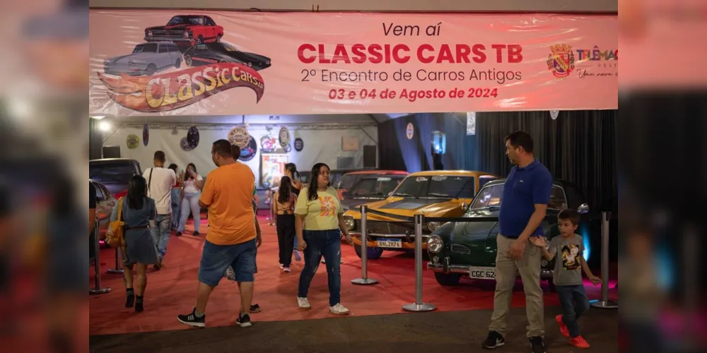 Quem foi ao evento, com certeza notou que está tendo uma exposição com vários carros antigos