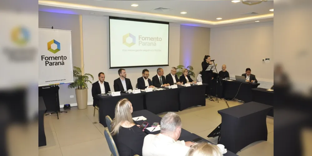 Programa atendeu 3.011 empreendimentos de 126 municípios paranaenses