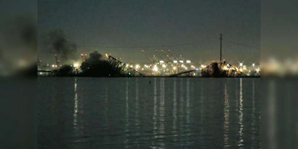 A ponte Francis Scott Key, em Baltimore, que desabou depois de ser atingida por um grande navio