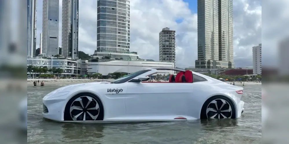 'Carro aquático' tem se destacado na internet