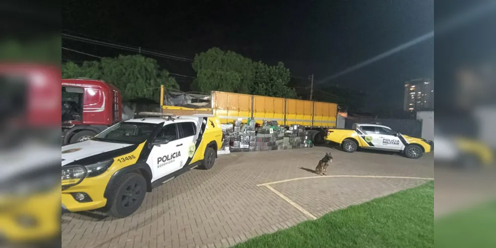 Polícia Militar apreende 2 toneladas de maconha em caminhão em Iguaraçu