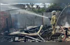 Família que teve casa incendiada em PG pede doações