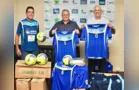 Paulo Balansin entrega materiais para voleibol de Ponta Grossa