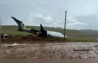 Aeronave 'despenca' de pista após não conseguir frear; veja o vídeo