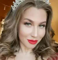 Inessa Polenko tinha 39 anos e morreu enquanto tentava tirar uma selfie para as redes sociais.