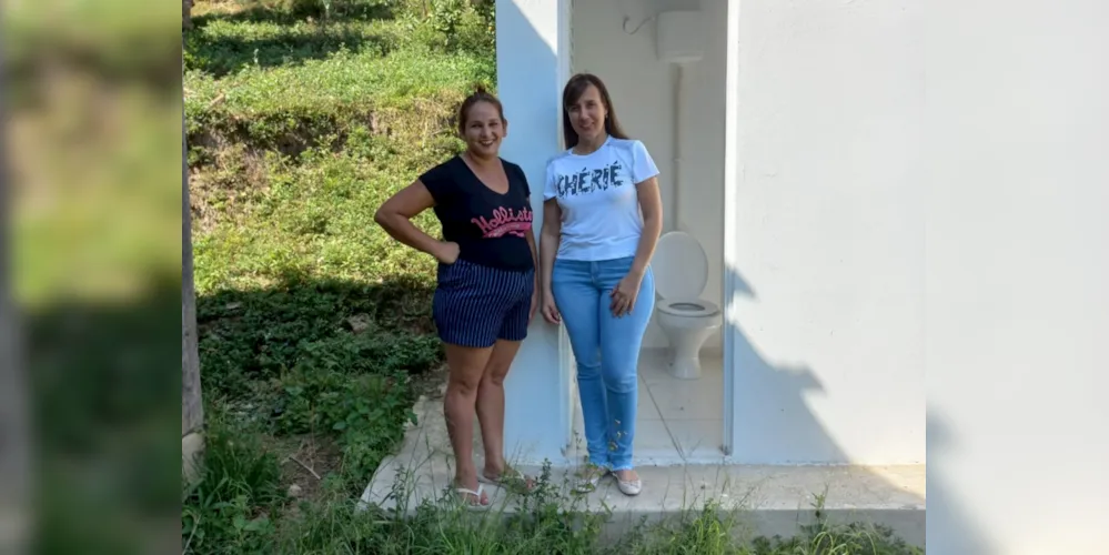 Obra levou banheiros para 10 residências da região rural da cidade