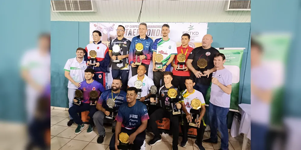 Team Morando e Junior Lima TKD ganharam um total de 44 títulos de campeões paranaenses