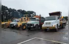 PR envia maquinário para desobstruir rodovias do RS