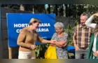 Prefeitura de PG reinaugura programa de Hortas Comunitárias