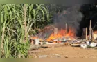 Incêndio destrói residência em vila de Ponta Grossa