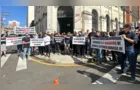 Corretores de imóveis fazem manifestação no Centro de Ponta Grossa