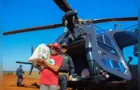 Helicóptero da PRF lança 12 toneladas de sementes no PR