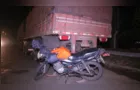 Motociclista colide contra caminhão e tem amnésia