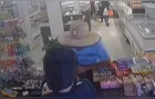 Ladrão esconde rosto com chapéu de palha em padaria do PR