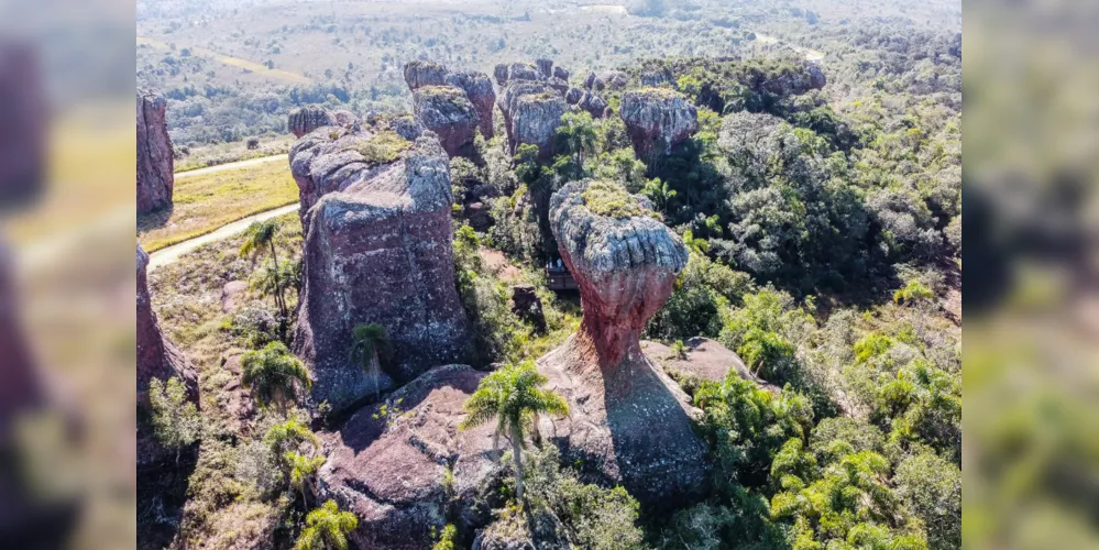 Para além do Parque Estadual de Vila Velha, municípios oferecem outras opções turísticas