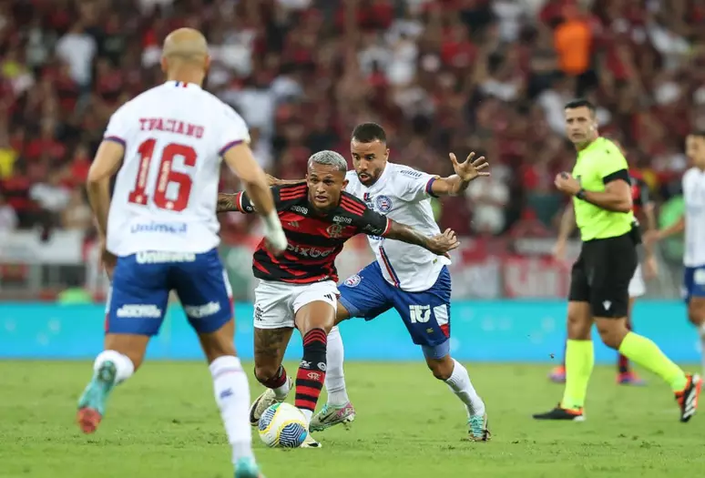 Flamengo e Bahia se enfrentam na Copa do Brasil nesta quinta