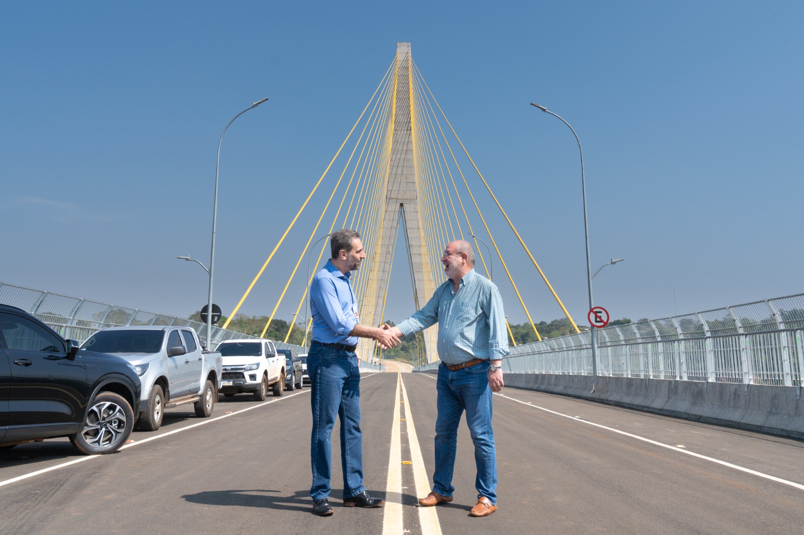 Diretores da Itaipu inspecionaram obras da Ponte da Integração