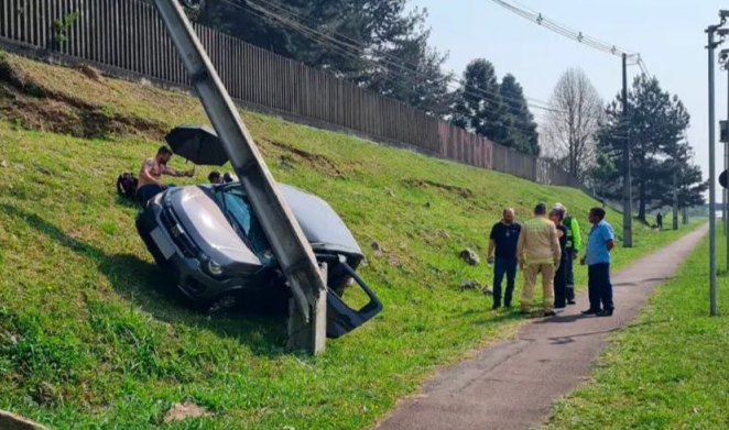 Casal passa momento de terror após motorista de app desmaiar ao volante