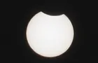 Eclipse solar é visto do hemisfério sul com 'anel de fogo'