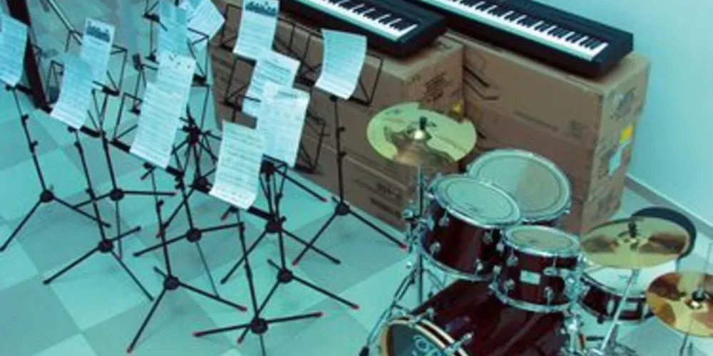 Imagem ilustrativa da imagem Conservatório, Orquestra e Banda Lyra recebem novos instrumentos musicais