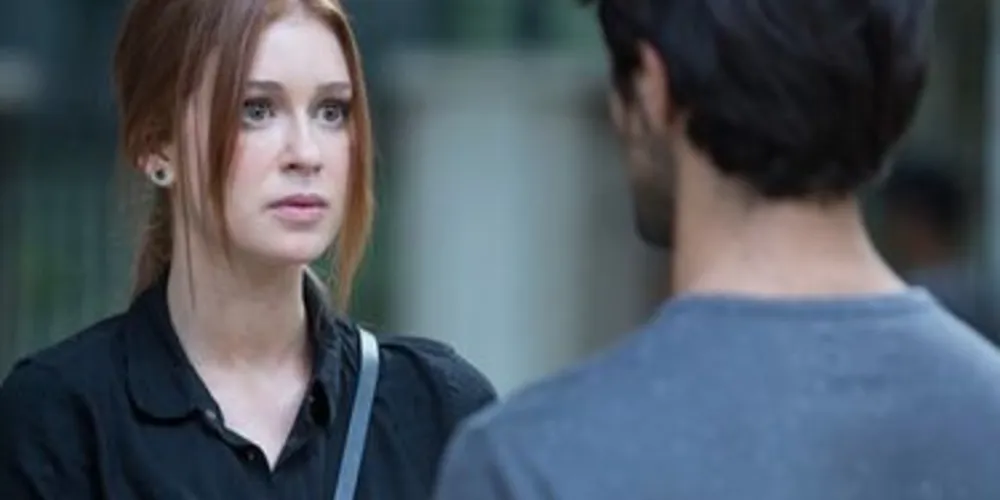 Imagem ilustrativa da imagem Elisa diz a Jonatas que decidiu ir para Paris