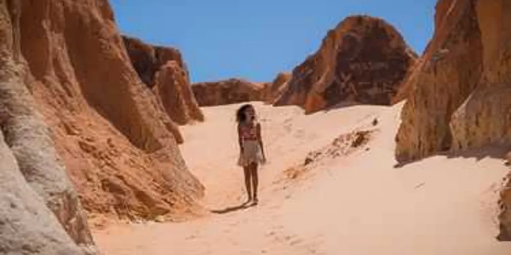 Imagem ilustrativa da imagem Joana chama a atenção de Bárbara e Gabriel