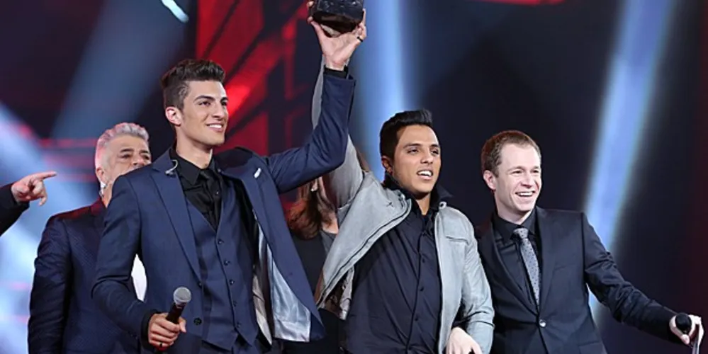 Imagem ilustrativa da imagem Dupla Danilo Reis e Rafael vence o "The Voice Brasil 2014"