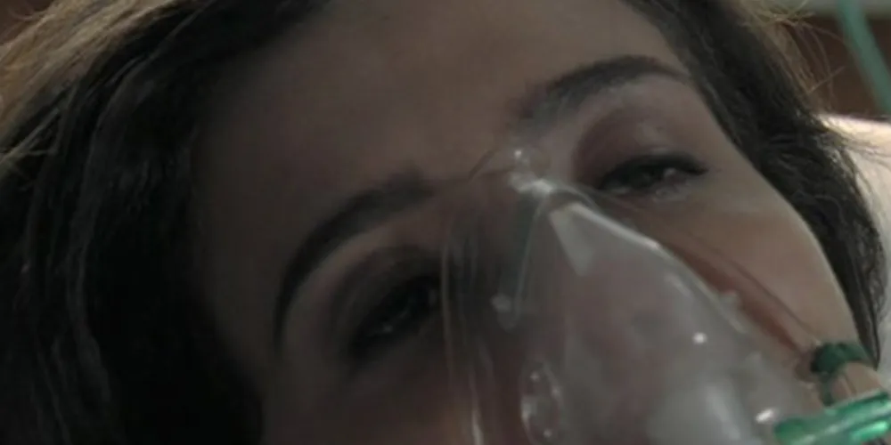 Imagem ilustrativa da imagem Império: Cora morre no hospital